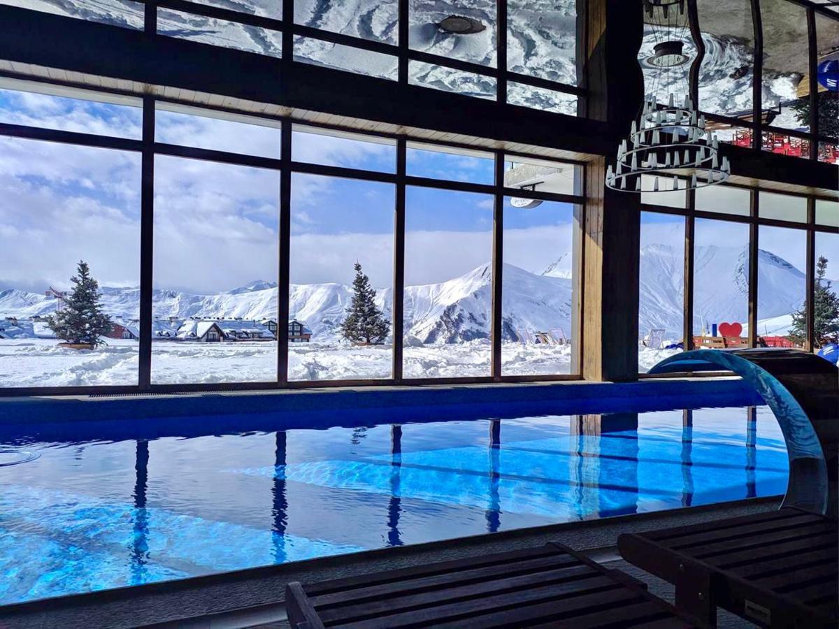 Апартаменти Gvc New Gudauri Alpic Mountain View Екстер'єр фото